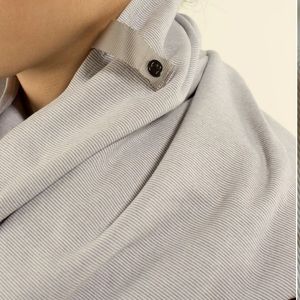 lululemon Vinyasa Rulu scarf in light heather grey stripe